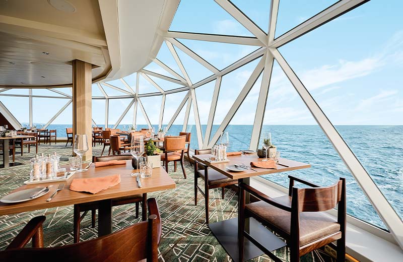 Mein-Schiff-7, Surf-Turf