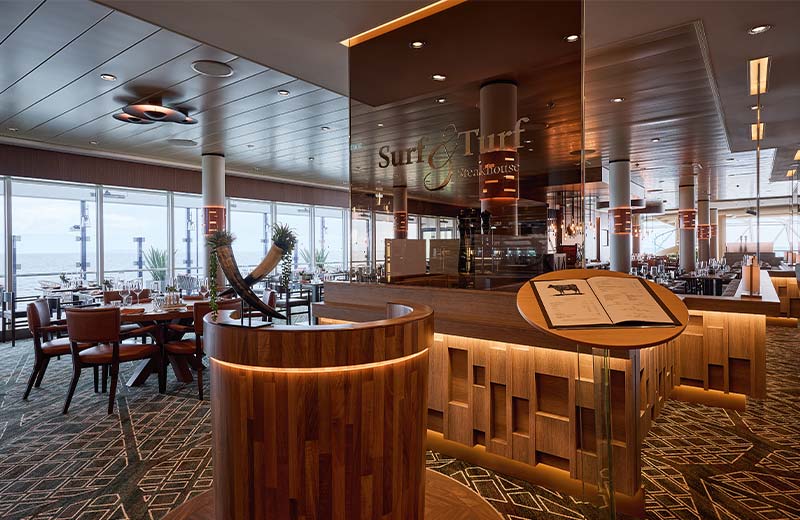 Mein-Schiff-7, Surf-Turf