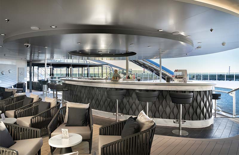 MSC World Asia, Zen Bar