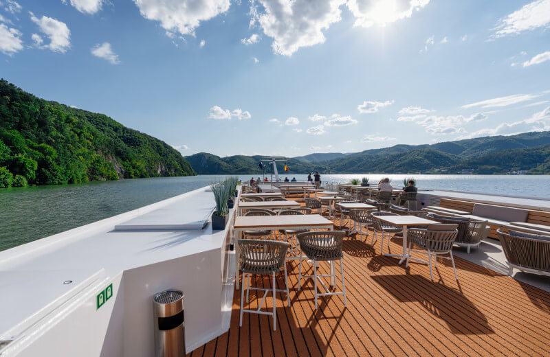 Sonnendeck - Amadeus Nova