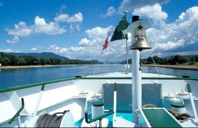 Mistral Schiffsglocke